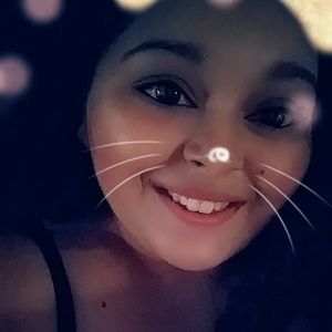 Meet your Posher, Adriana